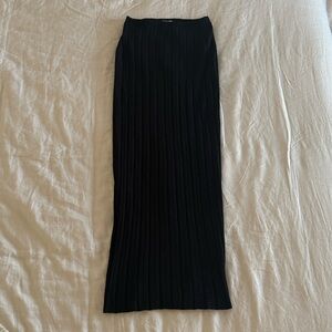 Black Ribbed Maxi Knit Skirt